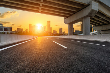 推荐几个好玩的网游